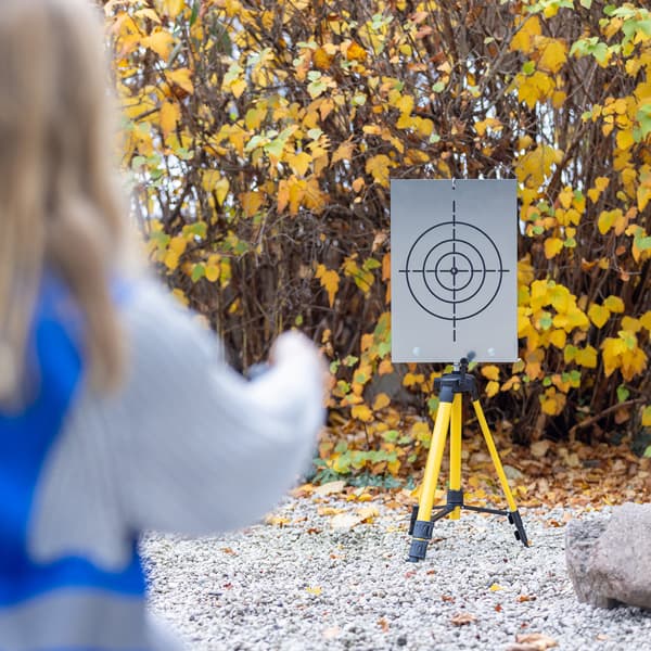 Projektantka Betard z dalmierzem