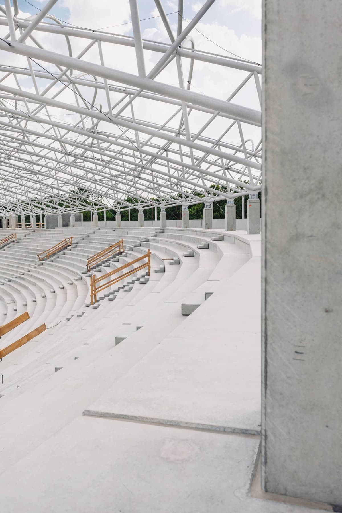 Trybuny na Stadionie Olimpijskim we Wrocławiu