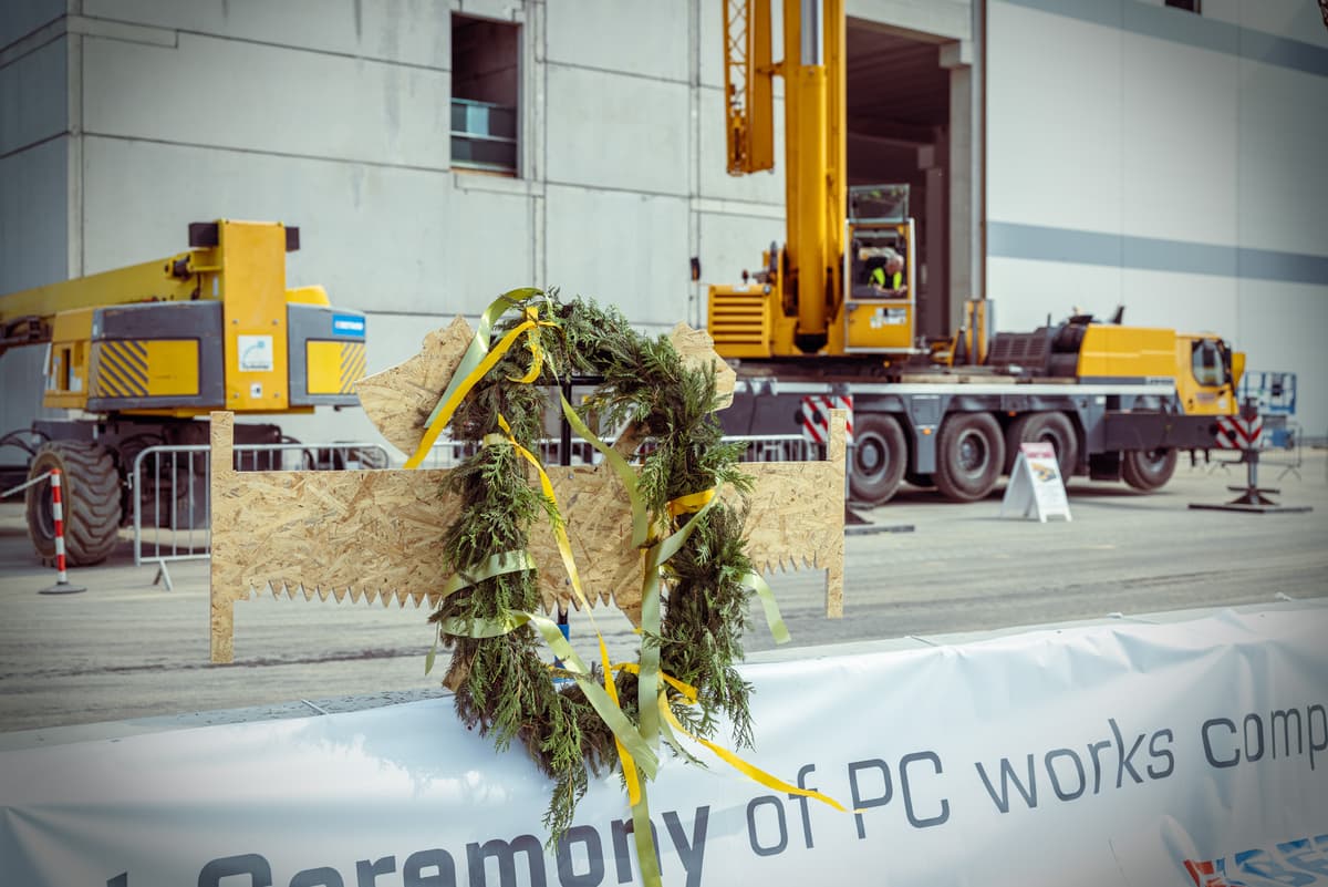Zakończenie montażu konstrukcji prefabrykowanej – LG Energy Solution Wrocław
