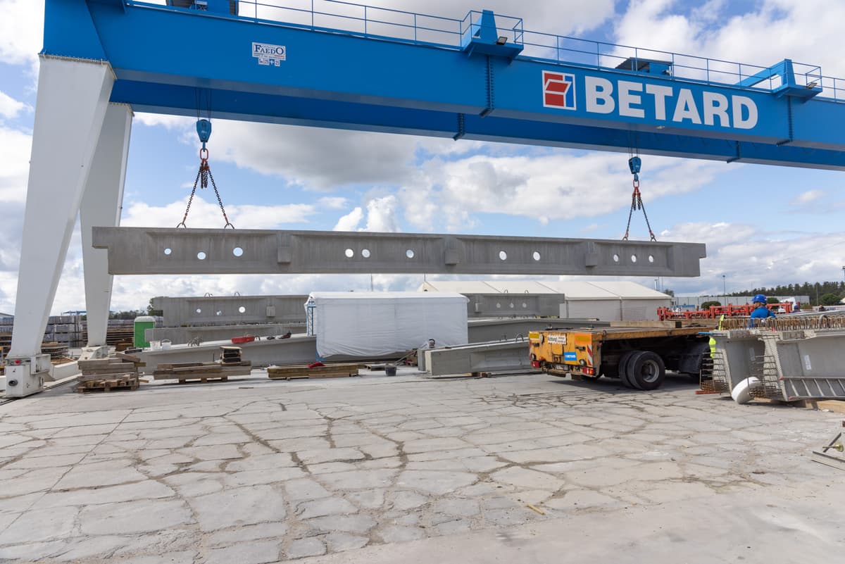 Betonowe prefabrykaty na halę logistyczno-magazynową